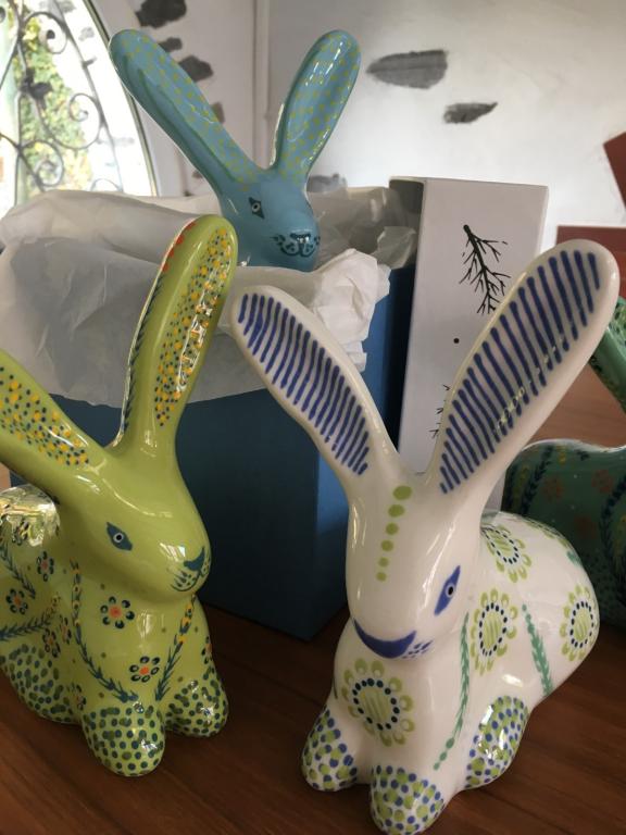 Speciale Pasqua décor con i Coniglietti in ceramica dipinta artigianalmente di Cottinidistribution