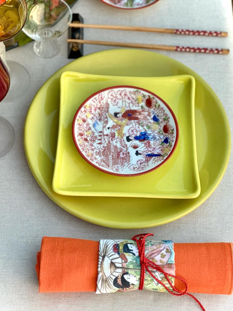 Colori di Autunno in stile Giapponese nel posto tavola allestito da Isabel Rodriguez per il blog Oltrelatavola.it